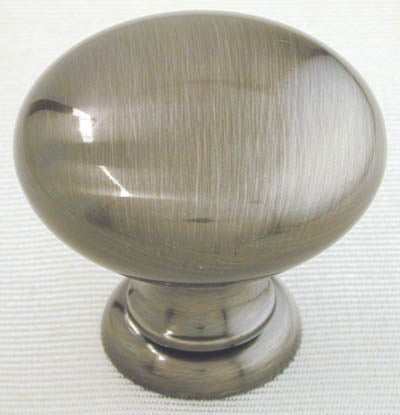 Ultra Hardware, Ultra Hardware 41777 1-1/4" Pewter Trendset High Density Zinc Knob