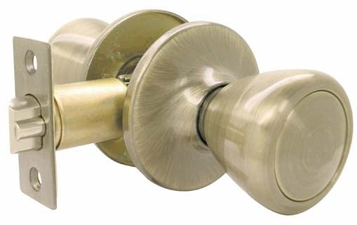 WORLD AND MAIN CRANBURY LLC, Ultra Security Antique Brass Passage Knob Right or Left Handed