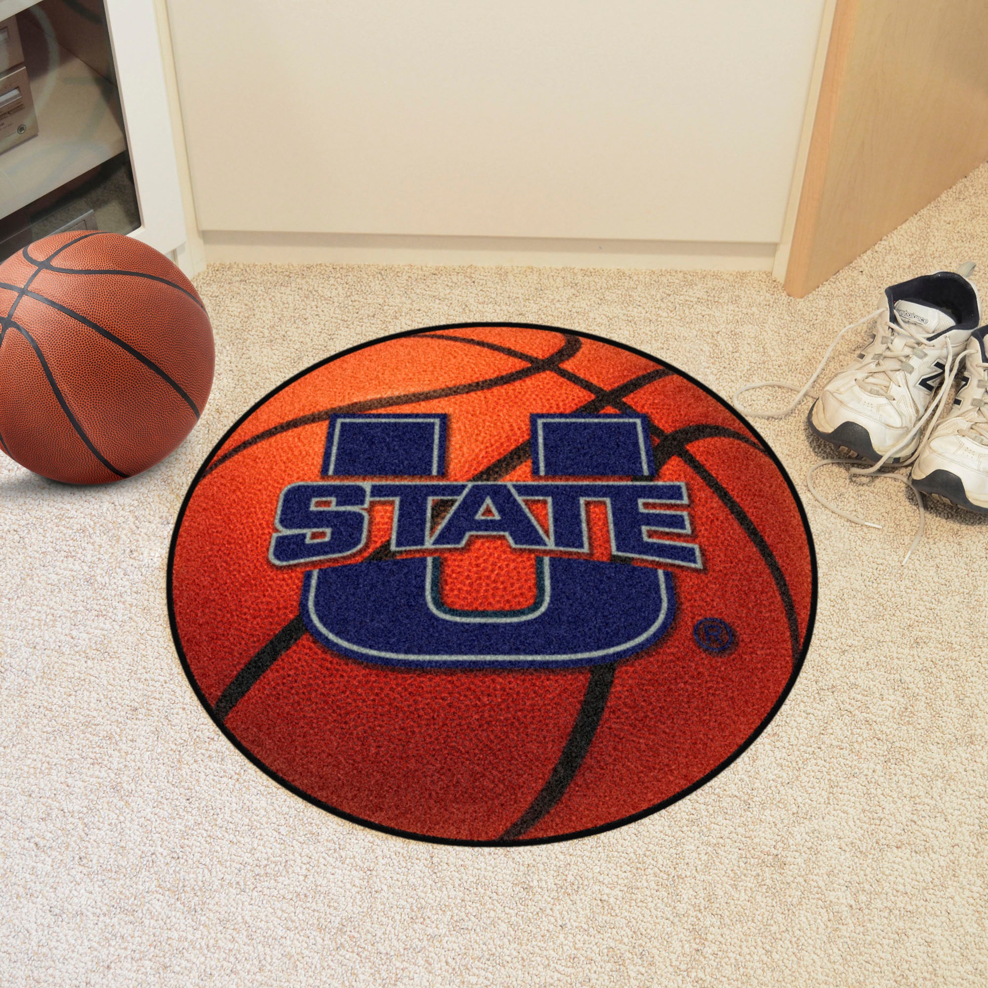 FANMATS, Utah State University Basketball Rug - 27in. Diameter