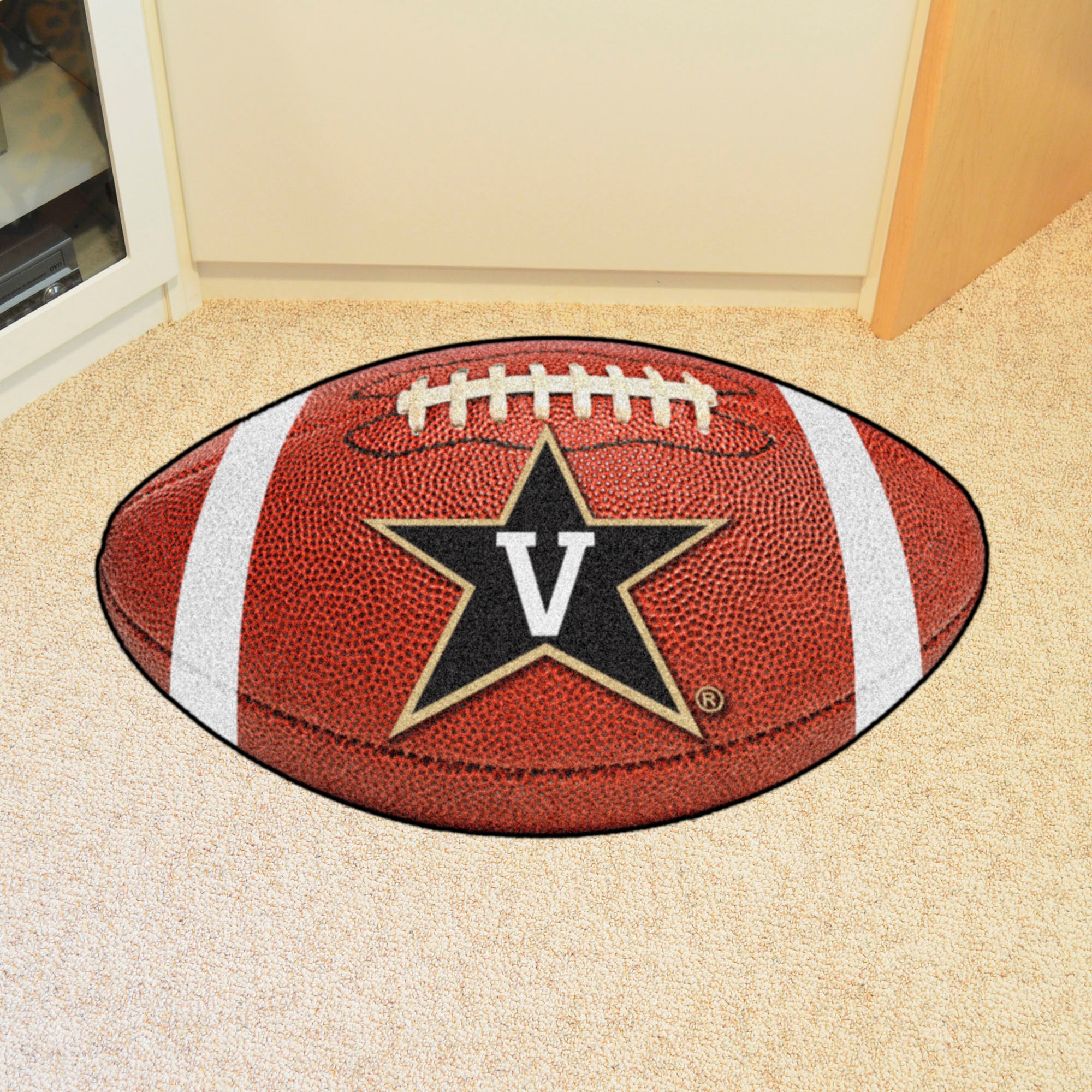 FANMATS, Vanderbilt University Football Rug - 20.5in. x 32.5in.